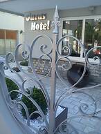 Ouzas Luxury Hotel