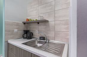 Ouzas Luxury Hotel