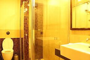 juSTa MG Road Hotel 