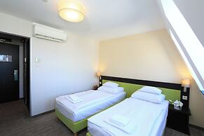 Medos Hotel
