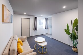 Mollymook Shored Hotel