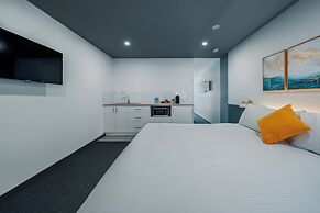 Mollymook Shored Hotel