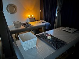 Mollymook Shored Hotel