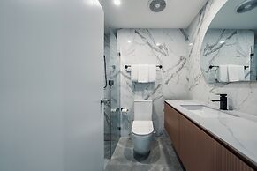 Mollymook Shored Hotel