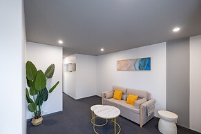 Mollymook Shored Hotel