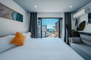 Mollymook Shored Hotel