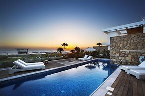 Paradise Cove Beach Villas