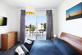 Paradise Cove Beach Villas