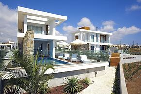 Paradise Cove Beach Villas