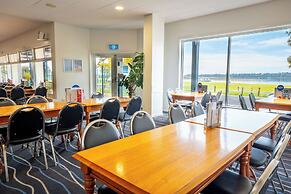 Bayside Hotel