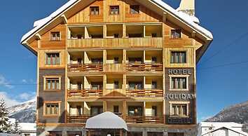 Hotel Holiday Debili