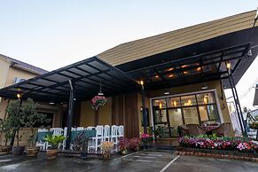 The Palm Garden Hotel