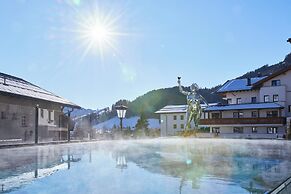 Hotel Tirol