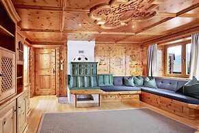 Hotel Tirol