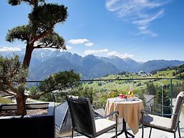 Hotel Tirol