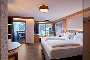 Hotel Tirol