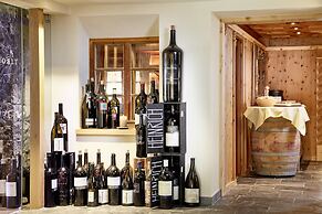 Hotel Tirol