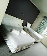 Excelsior Motor Inn