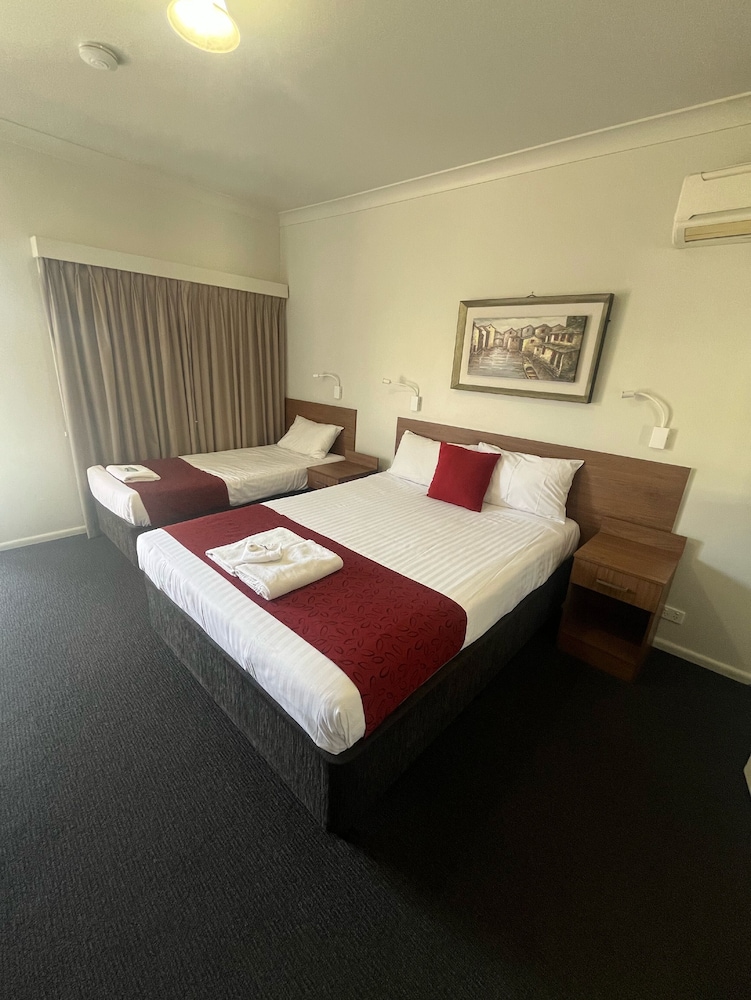 Gabriel Motor Inn