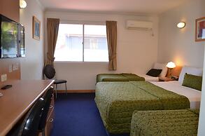 Airport Motel