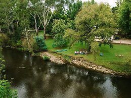 Alpine Riverside Cottages