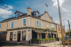 The Commercial Hotel