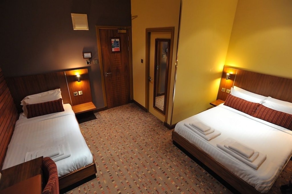 The Commercial Hotel