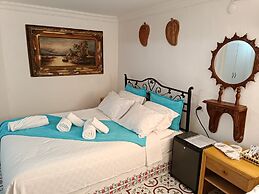 Antik Motel