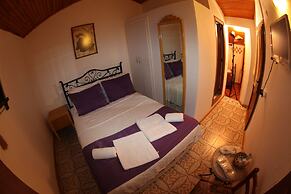 Antik Motel