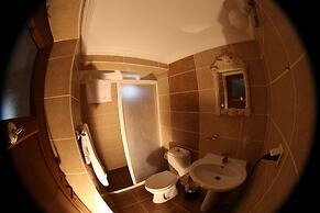 Antik Motel