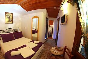 Antik Motel