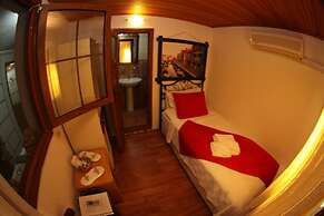 Antik Motel