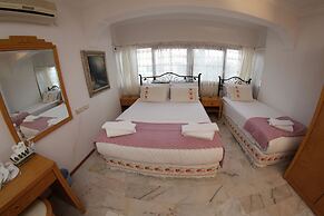 Antik Motel