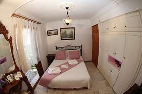Antik Motel
