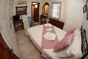 Antik Motel