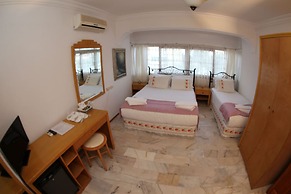 Antik Motel