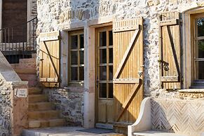 Contact Hôtels Le Savigny & Spa