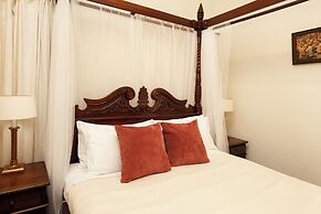 Leura House