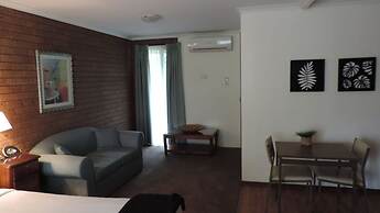 Greenacres Motel