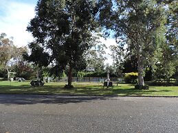 Greenacres Motel