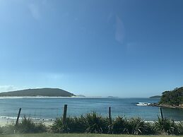 Nelson Bay Breeze Holiday Apartments
