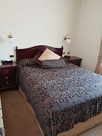 Australian Heritage Motor Inn