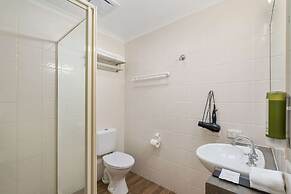 Caboolture Central Motor Inn, SureStay Collection by BW