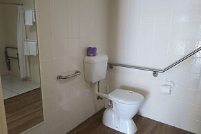 Caboolture Central Motor Inn, SureStay Collection by BW