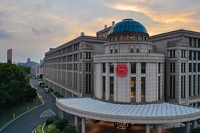 Sheraton Jiangyin Hotel