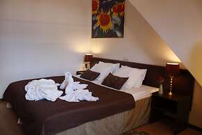 A1 Hotel