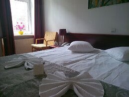 A1 Hotel