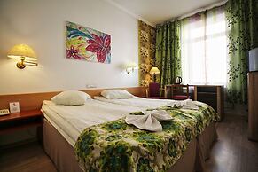 A1 Hotel