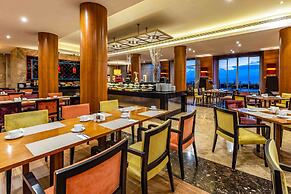 Celik Palace Hotel Convention Center & Thermal SPA