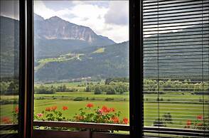 Enzianbrenner Bed & Breakfast